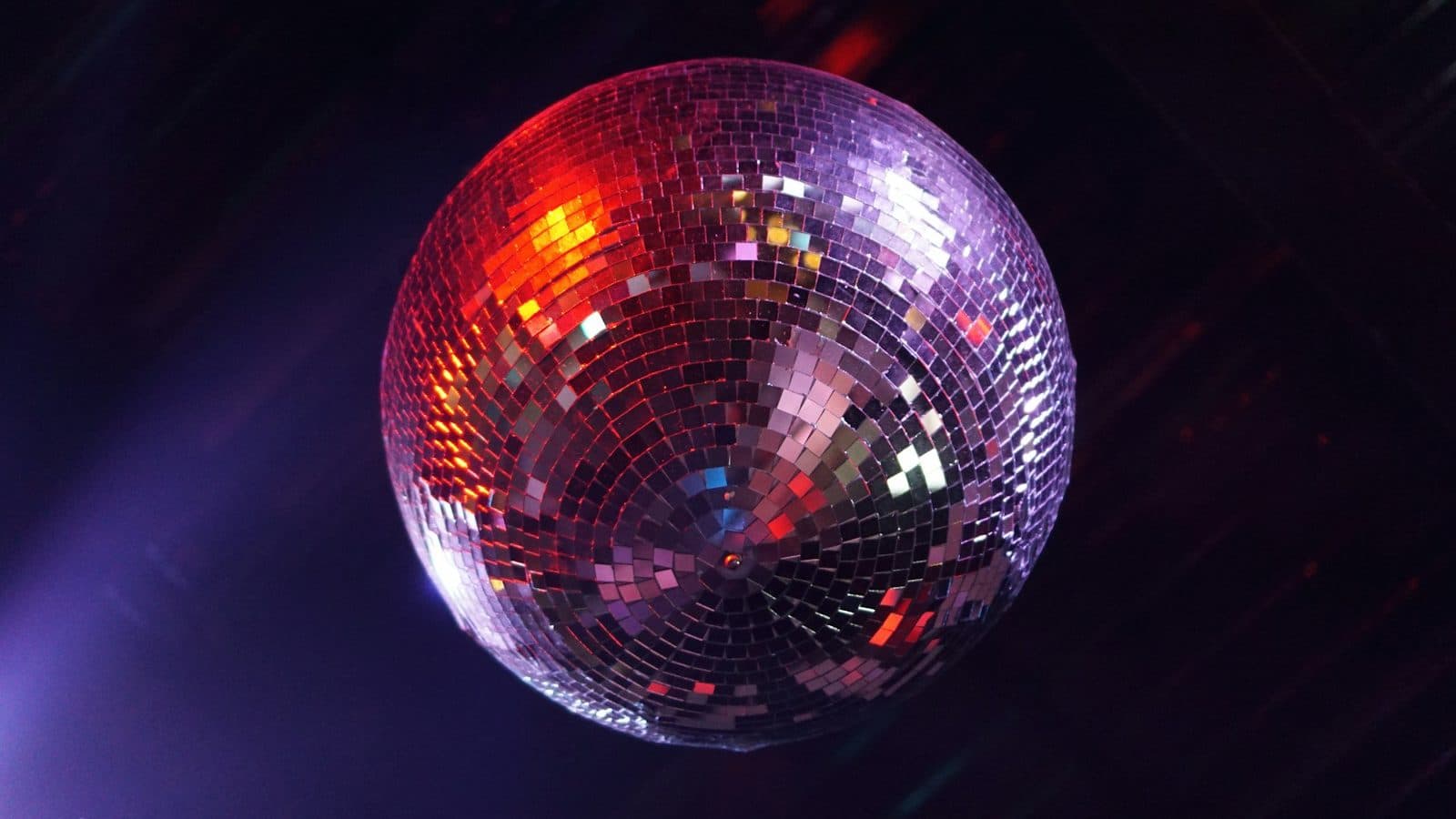 hanging mirror ball